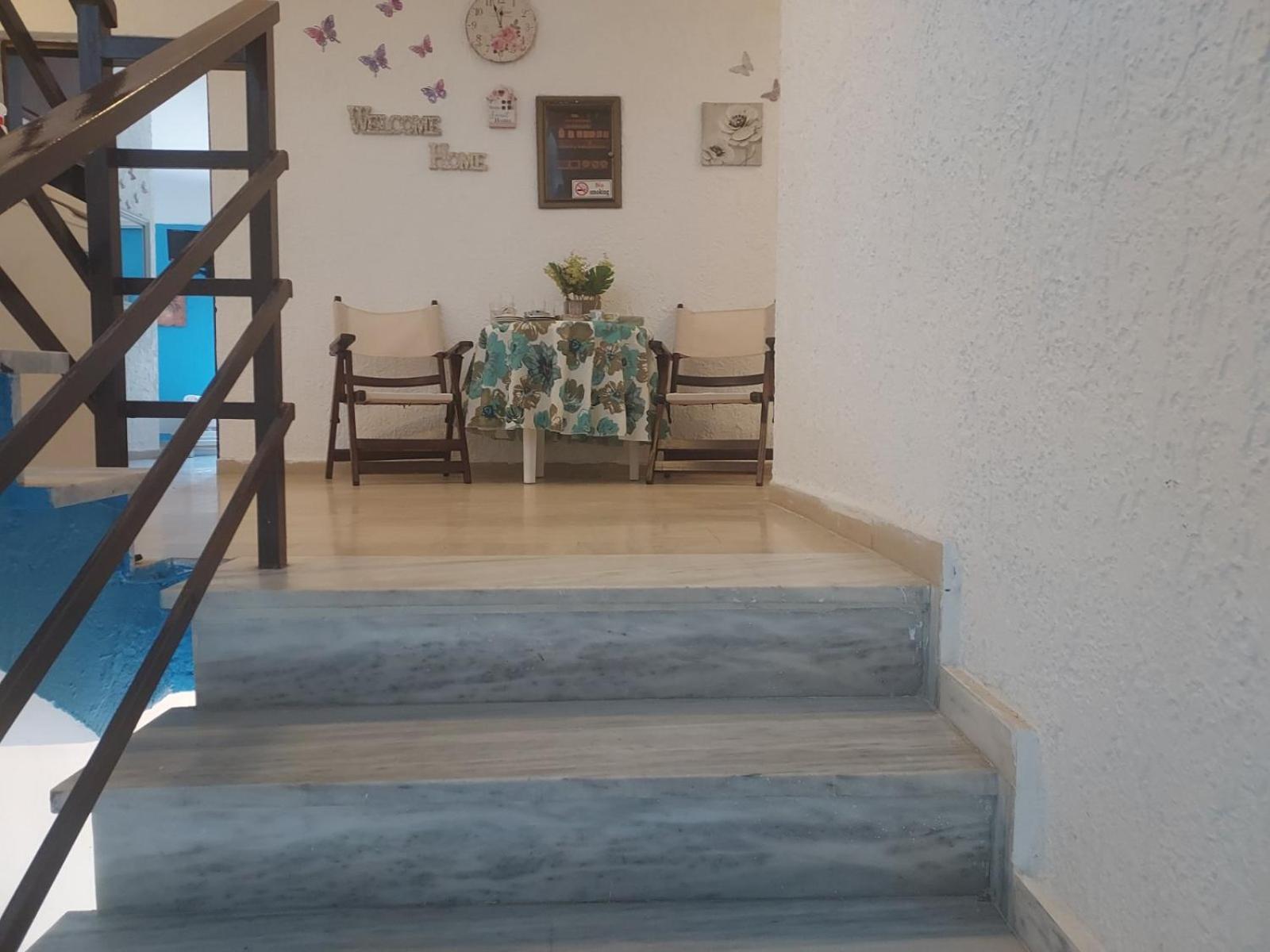Poseidon Apartment *