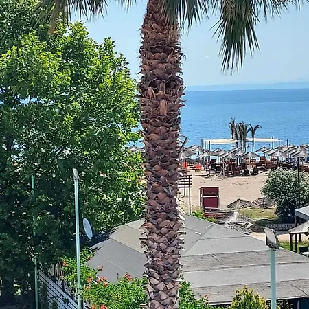 Poseidon Apartments Nea Poteidaia Exterior photo